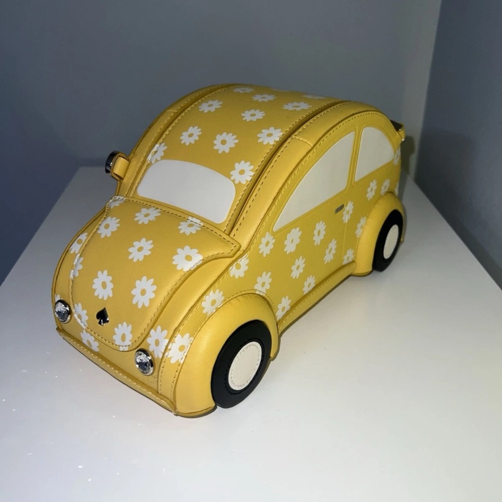 Kate Spade Yellow Daisy Beetle Crossbody Purse